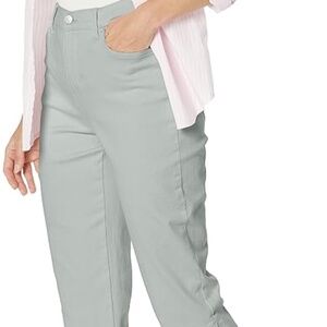 Gloria Vanderbilt Womens Amanda CapriJeans